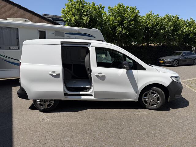 Mercedes-Benz CITAN 110 L1 Pro Benzine MBUX - Trekhaak - Airco -Stoelverwarming - Cruise - Carplay - DAB