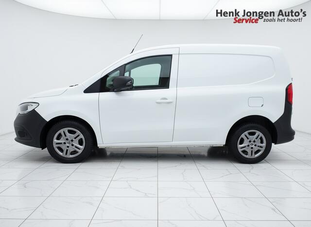 Mercedes-Benz CITAN 110 L1 Pro 3 zits, apple/android BENZINE !!!! Rijklaar + 6 maanden Bovag-garantie Henk Jongen Auto's in Helmond, al 50 jaar service zoals 't hoort!