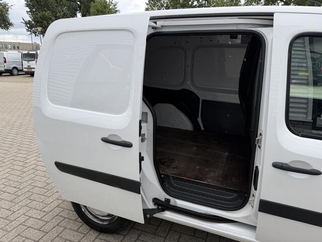 Mercedes-Benz CITAN 108 CDI BlueEFFICIENCY / euro 6 / bpm vrij / vaste prijs rijklaar ¤ 5.950 ex btw / lease vanaf ¤ 111 / airco / radio mp3 / wordt afgeleverd met nieuwe distributie riem !