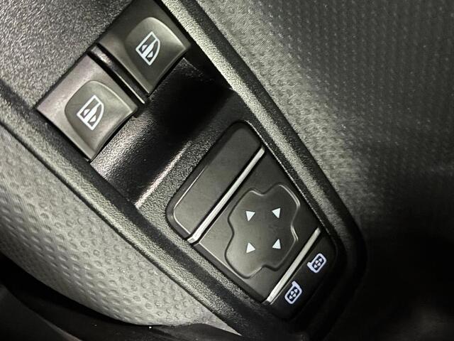 Mercedes-Benz CITAN 110 CDI L1 Pro Airco Cruise control Achteruitrijcamera Verwarmde stoel Trekhaak Parkeersensor achter Apple Carplay/ Android Auto