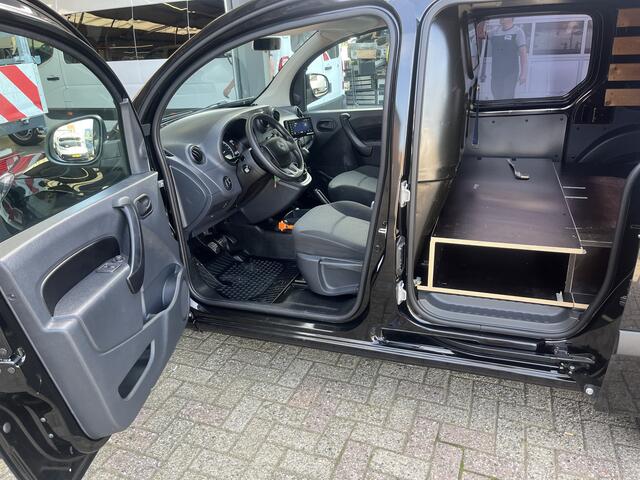 Mercedes-Benz CITAN 111 CDI BlueEFFICIENCY btw en Bpm vrij!! 2x schuifdeur Airco Cruise controle Parkeer sensoren achter Telefoonverbinding Euro 6 Ex overheidsauto