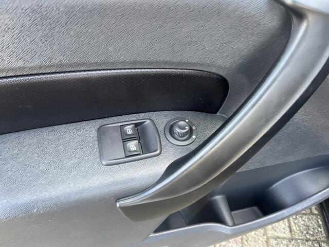 Mercedes-Benz CITAN 111 CDI BlueEFFICIENCY btw en Bpm vrij!! 2x schuifdeur Airco Cruise controle Parkeer sensoren achter Telefoonverbinding Euro 6 Ex overheidsauto