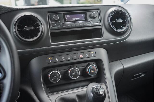 Mercedes-Benz CITAN 113 Benzine, AIRCO, INCL. BTW-BPM, TREKHAAK