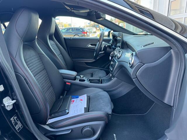 Mercedes-Benz CLA-KLASSE 200 AMG AUT. Gr.Navi/Cam/Stoel Verw./Boekjes!