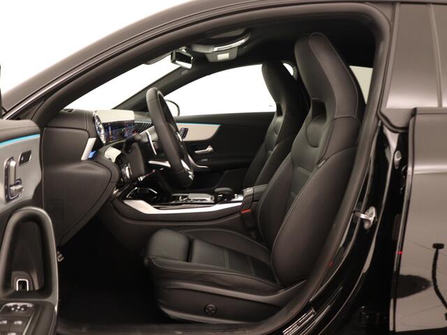 Mercedes-Benz CLA-KLASSE Shooting Brake AMG 35 4MATIC Premium | 306 pk | Nightpakket | 19 inch Black Multispaaks Velgen | Adaptive Cruise control | Leder | MultiBeam Led | Memory Seats | Premium-Pack | Augmented Reality MBUX | Alarm Urban Guard SCM3 |