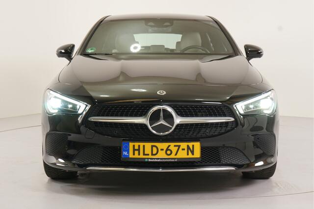 Mercedes-Benz CLA-KLASSE Shooting Brake 250 e Progressive | Leer | 360 Camera | Adaptieve cruise | Stl. verw. | Sfeerverl. | Dodehoek |