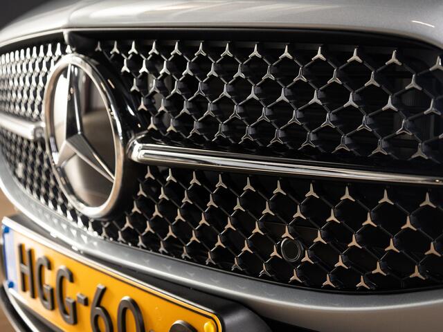 Mercedes-Benz CLA-KLASSE Coupé 180 Star Edition AMG Line Panorama dak