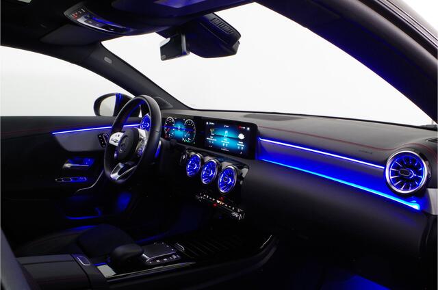Mercedes-Benz CLA-KLASSE Shooting Brake 250 e AMG Line > 218pk/Pano.schuif/Matrix LED/Memory/AMG velgen/trekhaak...