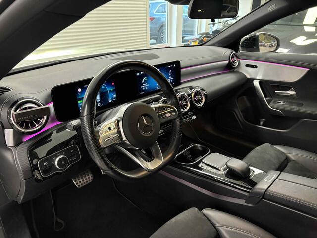 Mercedes-Benz CLA-KLASSE 250 e Business Solution AMG Limited Widescreen Camera Sfeerverlichting