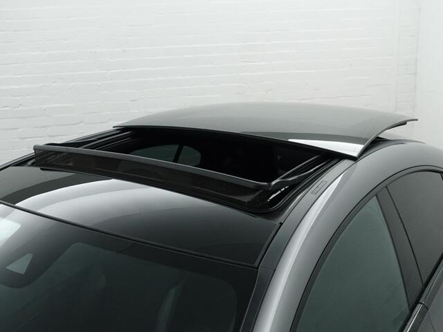 Mercedes-Benz CLA-KLASSE 250 e AMG Edition Aut- Panodak, Xenon Led, Sfeerverlichting, Alcantara Sportinterieur