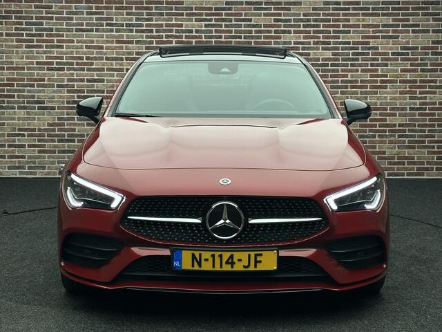 Mercedes-Benz CLA-KLASSE 250 e Premium Plus AMG Line Panorama Led
