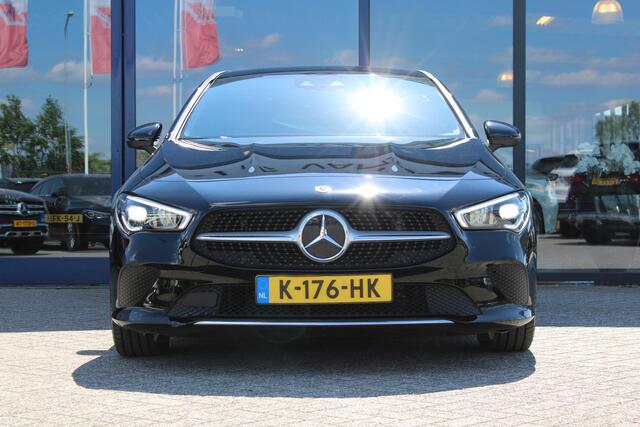 Mercedes-Benz CLA-KLASSE Shooting Brake 180 AUT7 Business Solution Luxury LEDER SFEER DAB CAMERA