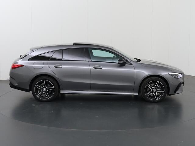 Mercedes-Benz CLA-KLASSE Shooting Brake 250 e AMG Line | Panoramadak | Multibeam | Sfeerverlichting | Stoelverwarming |