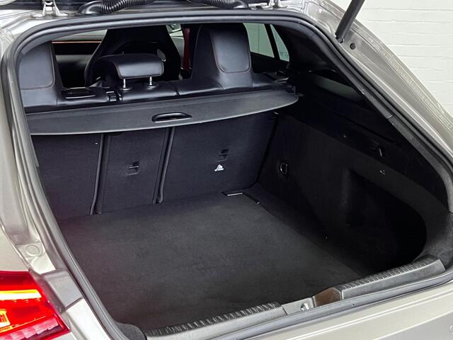 Mercedes-Benz CLA-KLASSE Shooting Brake AMG 35 4MATIC Premium Plus |