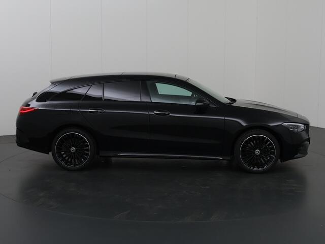 Mercedes-Benz CLA-KLASSE 250 e Shooting Brake Star Edition AMG Line | Panoramaschuifdak | MULTIBEAM LED | Nightpakket | Sfeerverlichting | Multispaak Velgen
