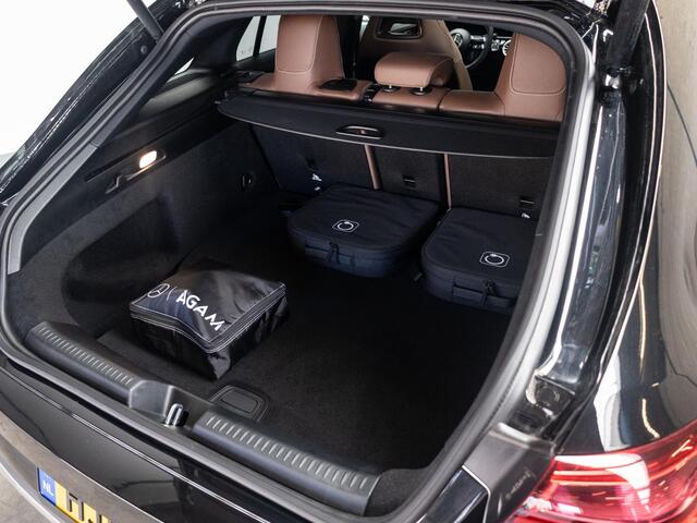 Mercedes-Benz CLA-KLASSE Shooting Brake 250 e Star Edition AMG Line Premium PLUS | Panorama dak | Trekhaak