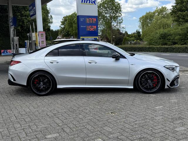 Mercedes-Benz CLA-KLASSE AMG 45 S 4MATIC+ PANO | KUIPSTOELEN | BOVAG!!