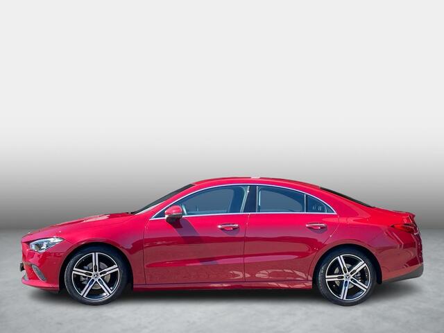 Mercedes-Benz CLA-KLASSE 180 Luxury Line