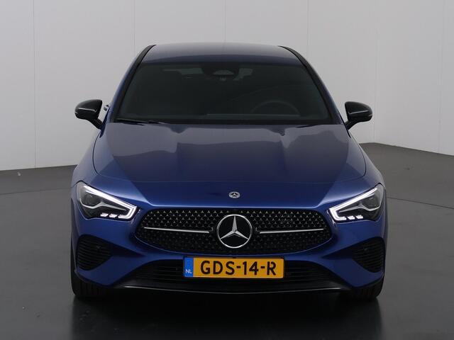 Mercedes-Benz CLA-KLASSE Shooting Brake 250 e Star Edition Luxury Line | Widescreen | Comfortstoelen | Navigatie | Adaptieve Cruise Control | Camera | Sfeerverlichting | DAB | Stoelverwarming | Standkachel |