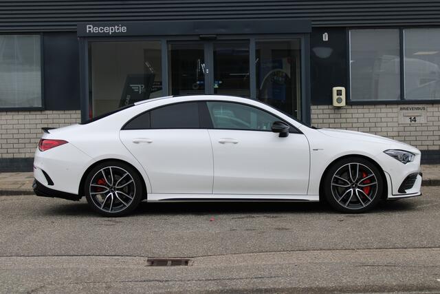 Mercedes-Benz CLA-KLASSE AMG 35 4MATIC Premium Plus Pano|Burmester|Camera|Leder