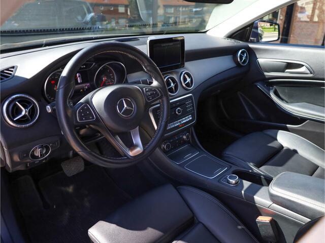 Mercedes-Benz CLA-KLASSE Shooting Brake 180 d Camera | Automaat | 18 inch lichtmetalen velgen