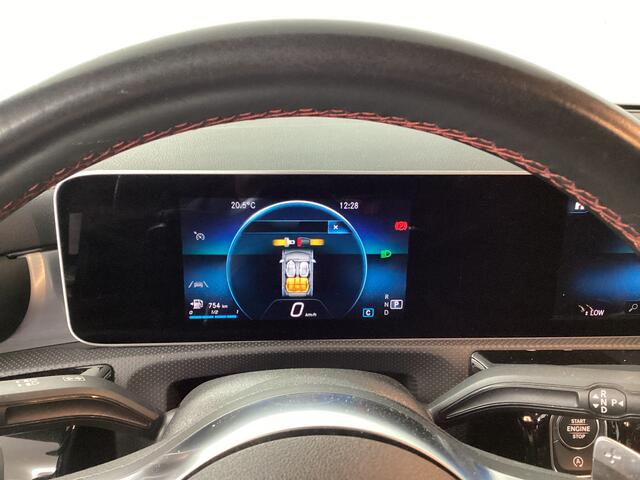 Mercedes-Benz CLA-KLASSE 200 Business Solution AMG | Verwacht |