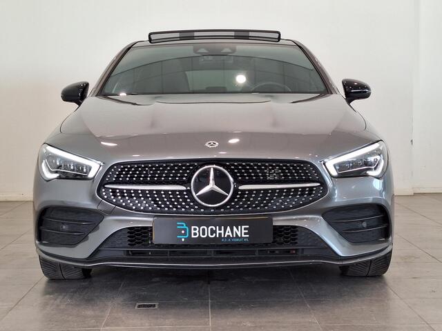 Mercedes-Benz CLA-KLASSE Shooting Brake 250 e Premium Plus | Keyless | Trekhaak | Matrix LED | Apple Carplay/Android Auto | Elektrisch glazen schuif- en kanteldak