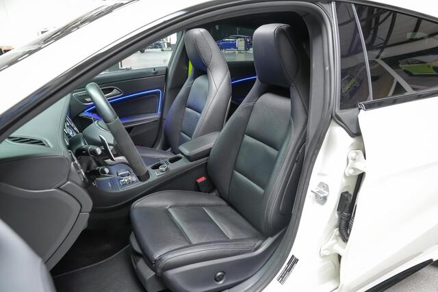 Mercedes-Benz CLA-KLASSE Shooting Brake AMG 45 4MATIC Ambition |panoramadak|stage 2|410pk|MBux|sfeerverlichting|