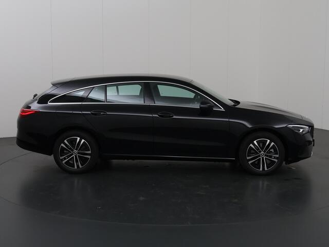 Mercedes-Benz CLA-KLASSE Shooting Brake 250 e Star Edition | Navigatie | Parkeerassistent PARKTRONIC | EASY PACK achterklep | USB pakket plus | Stoelverwarming