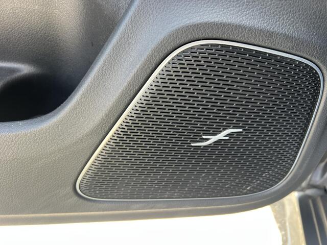 Mercedes-Benz CLA-KLASSE 220 4MATIC AMG Pano Burmester BTW