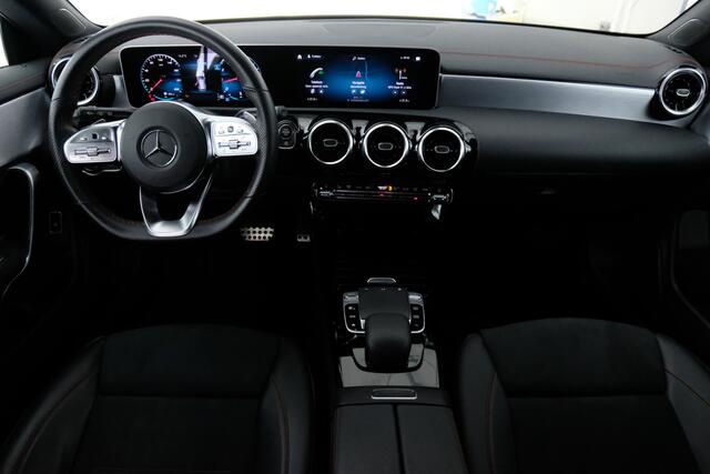 Mercedes-Benz CLA-KLASSE Shooting Brake 200 Advantage | orig NED | CAMERA | CARPLAY |