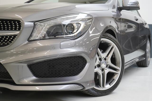 Mercedes-Benz CLA-KLASSE 180 Ambition | AMG-Line | Trekhaak | Navigatie | Sportstoelen