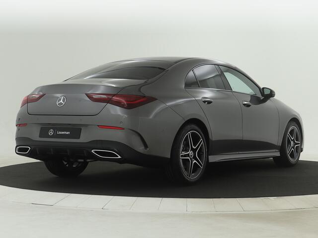 Mercedes-Benz CLA-KLASSE 180 Star Edition AMG Line | Dodehoekassistent | Nightpakket | AMG Line | KEYLESS GO-comfortpakket | USB pakket Plus | Verwarmde stoelen vooraan | Draadloos oplaadsysteem voor smartphone |