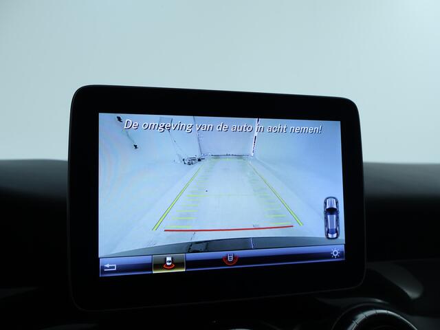 Mercedes-Benz CLA-KLASSE 180 Ambition | Navigatie | Achteruitrijcamera | Inclusief 24 maanden MB Certified garantie voor Europa.