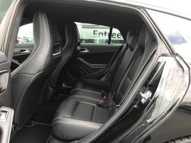 Mercedes-Benz CLA-KLASSE Shooting Brake Trekhaak 200 Mercedes-Benz CLA-klasse Shooting Brake 200
