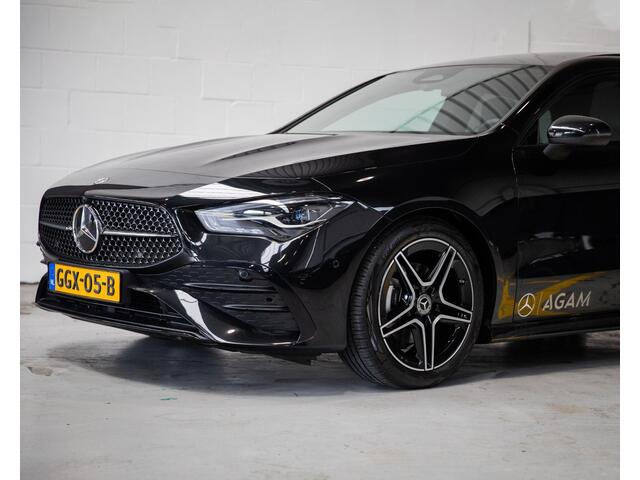 Mercedes-Benz CLA-KLASSE Shooting Brake 180 Star Edition Panorama dak | Trekhaak