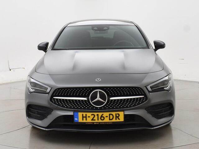 Mercedes-Benz CLA-KLASSE Shooting Brake 220 AMG SPORT MAGNO MAT GRIJS + HEAD-UP | PANORAMA | DISTRONIC | MEMORY