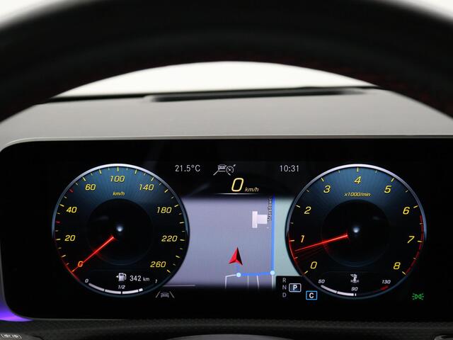 Mercedes-Benz CLA-KLASSE Shooting Brake 220 AMG SPORT MAGNO MAT GRIJS + HEAD-UP | PANORAMA | DISTRONIC | MEMORY