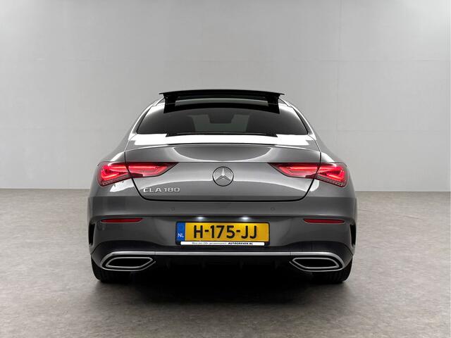Mercedes-Benz CLA-KLASSE 180 AMG Pano Sfeer Camera LED Carplay Virtual Clima Cruise Navi PDC 18''LMV