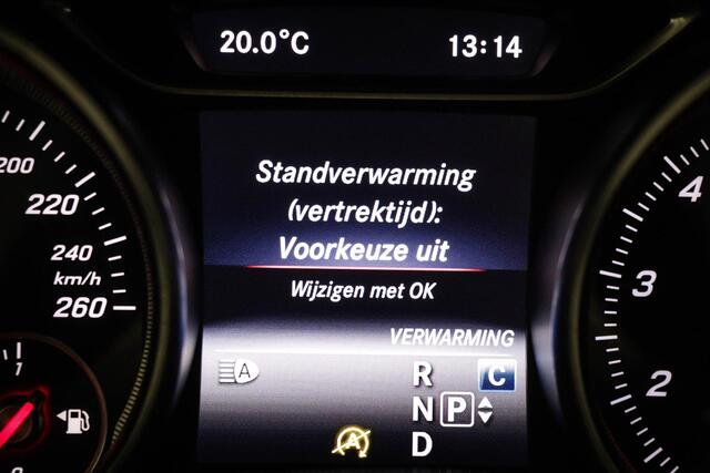 Mercedes-Benz CLA-KLASSE Shooting Brake 180 Business Solution AMG | PANORAMADAK | STANDVERWARMING | APPLE | TREKHAAK