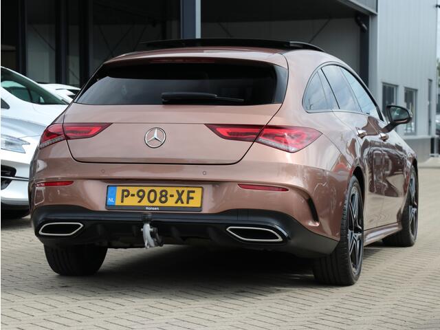 Mercedes-Benz CLA-KLASSE 200 Business Solution AMG I Panoramdak I Trekhaak I Leder