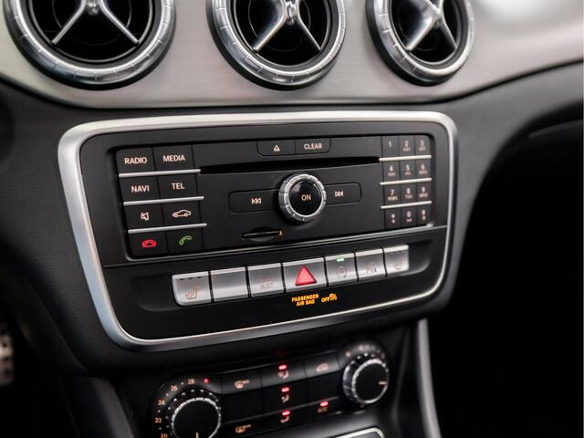Mercedes-Benz CLA-KLASSE Shooting Brake 180 AMG Sport Automaat (SCHUIFDAK, APPLE CARPLAY, GROOT NAVI, CAMERA, LEDER/ALCANTARA, SPORTSTOELEN, GETINT GLAS, STOELVERWARMING, LED KOPLAMPEN, NIEUWSTAAT)