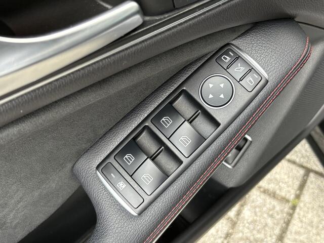 Mercedes-Benz CLA-KLASSE 180 Business Solution AMG | Stoelverwarming | Climate Control | Navigatie | Camera |