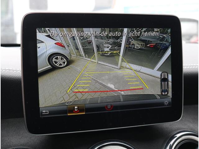 Mercedes-Benz CLA-KLASSE 180 AMG | Panoramadak | Carplay Mercedes-Benz CLA 180 AMG Panoramadak | Apple Carplay