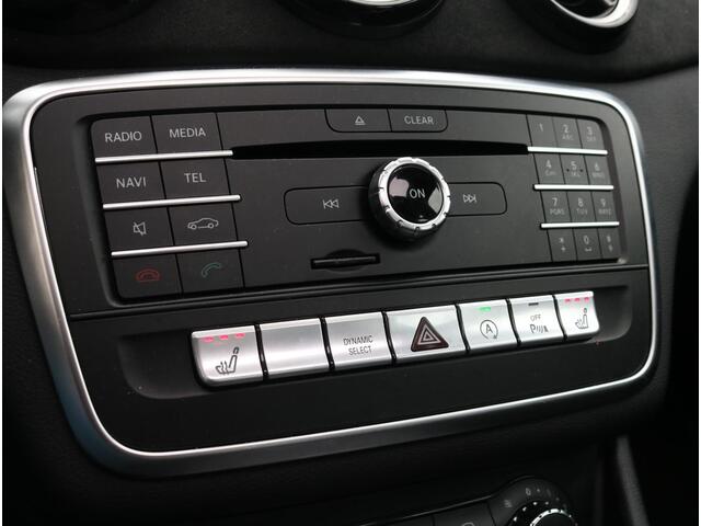 Mercedes-Benz CLA-KLASSE 180 AMG | Panoramadak | Carplay Mercedes-Benz CLA 180 AMG Panoramadak | Apple Carplay