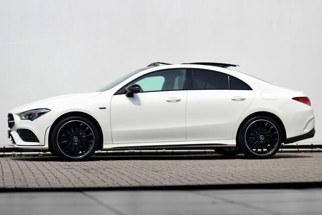 Mercedes-Benz CLA-KLASSE 250 e Premium Plus AMG | Pano | Sfeer | Adaptief | Camera