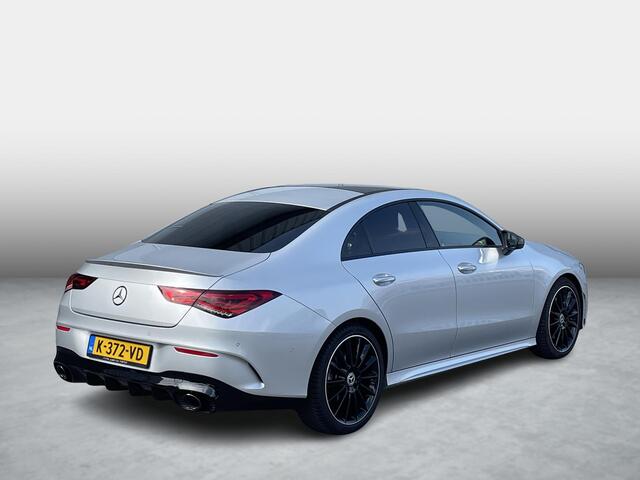 Mercedes-Benz CLA-KLASSE 200 AMG Line | Panoramadak | Sfeerverlichting |