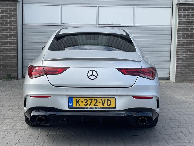 Mercedes-Benz CLA-KLASSE 200 AMG Line | Panoramadak | Sfeerverlichting |
