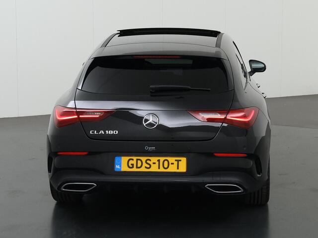 Mercedes-Benz CLA-KLASSE Shooting Brake 180 Star Edition AMG NIGHT | Panoramadak | Dodehoekassitent | Apple Carplay | MultiBeam LED | Sfeerverlichting | Stoelverwarming |