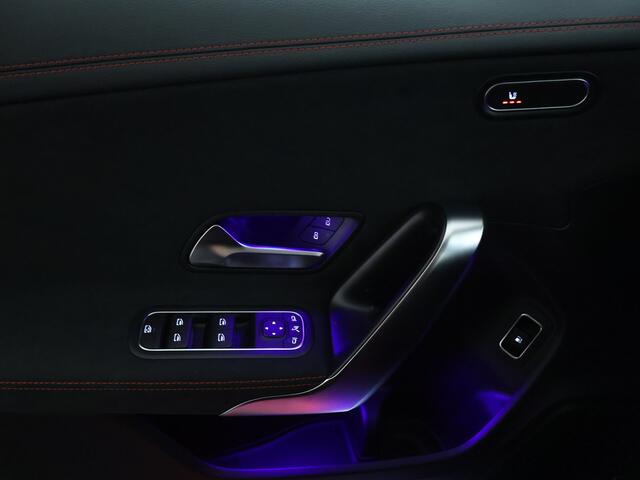 Mercedes-Benz CLA-KLASSE Shooting Brake 250 e Business Solution AMG | Trekhaak | Nightpakket | Parkeerpakket met achteruitrijcamera | KEYLESS-GO | EASY PACK achterklep | USB pakket plus | Sfeerverlichting | MULTIBEAM LED |
